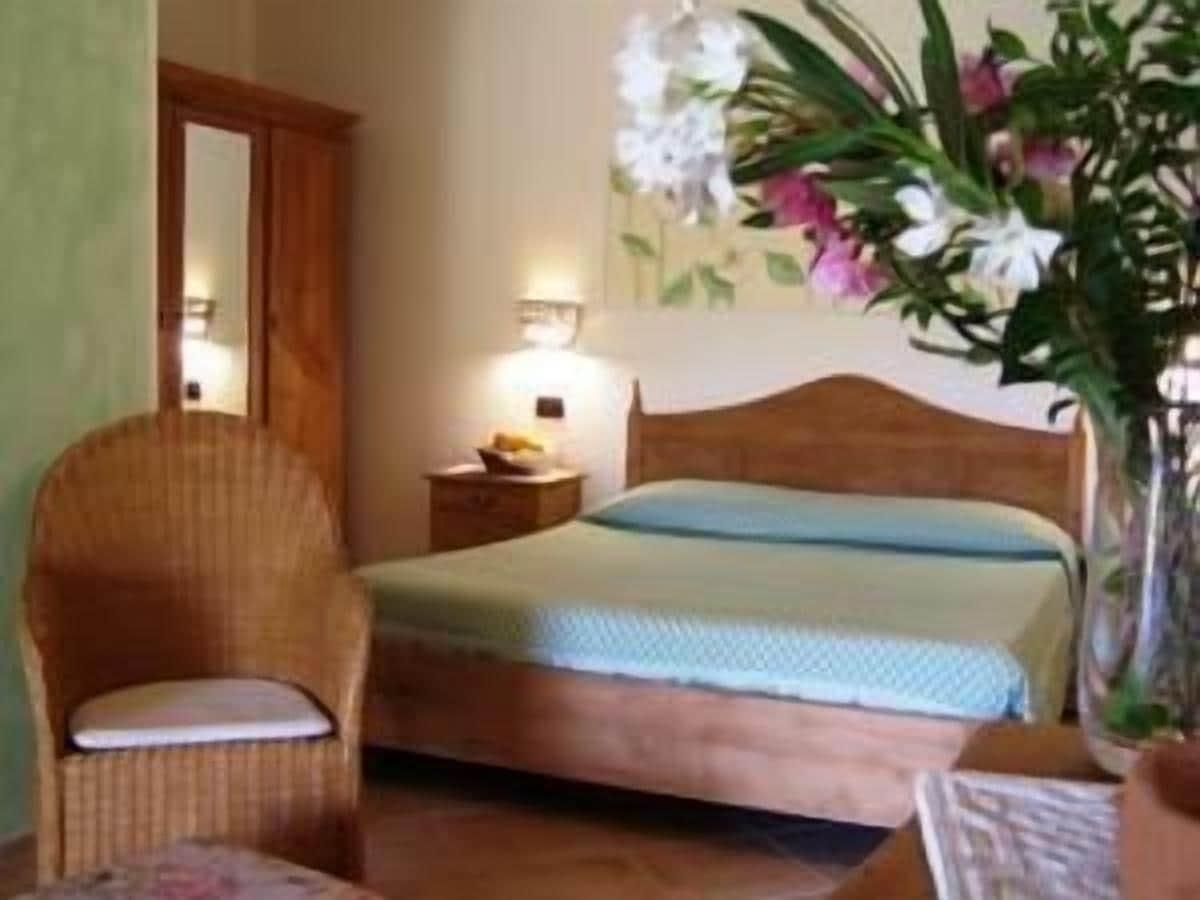 Hotel Club Ragno D'Oro Olbia Tempio Bagian luar foto