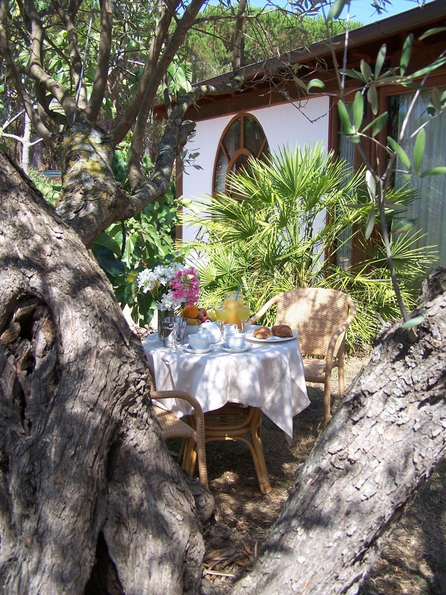 Hotel Club Ragno D'Oro Olbia Tempio Bagian luar foto